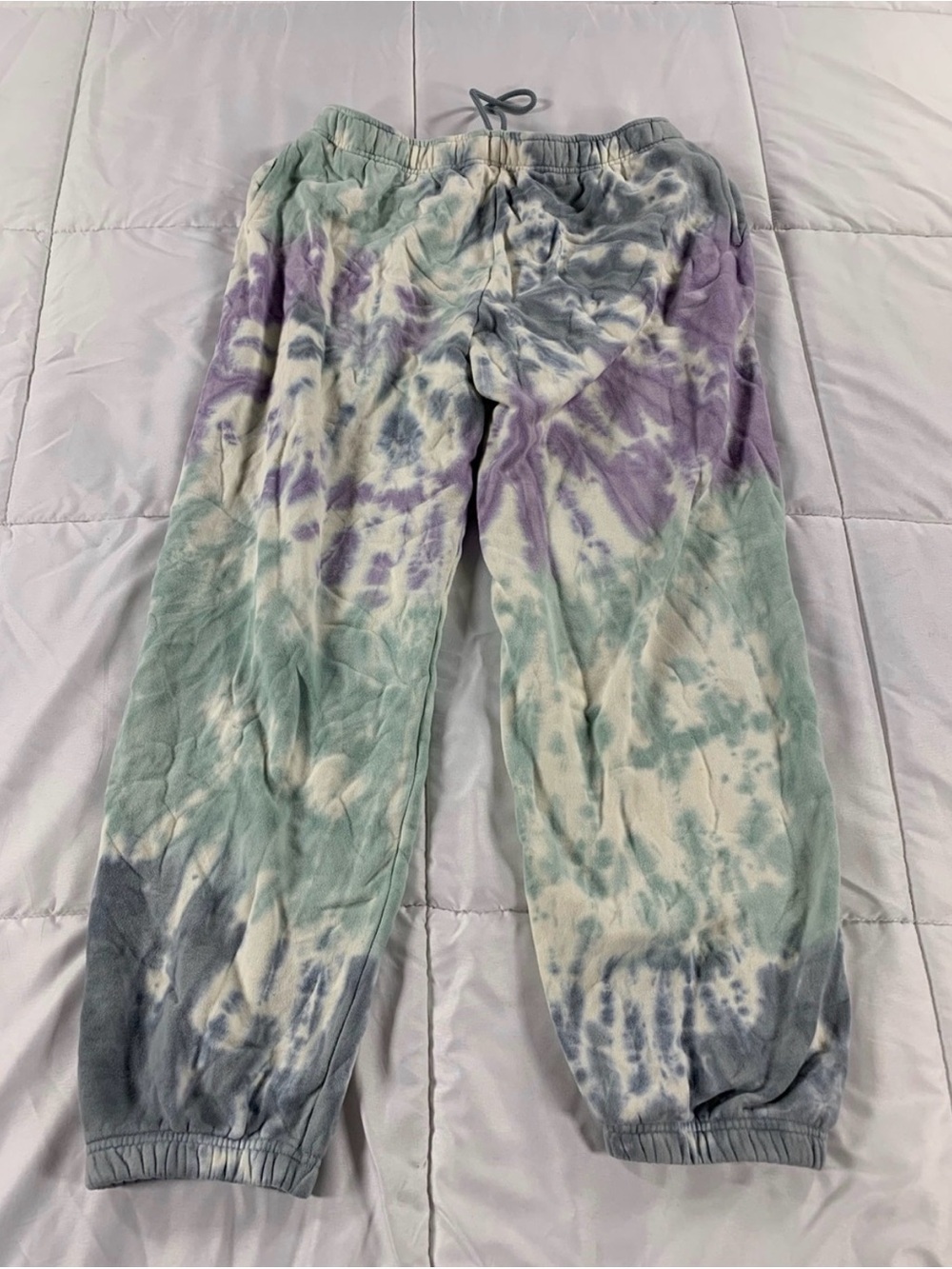 TNA Tie-Dye Sweatpants in Mint, Lavender & Gray